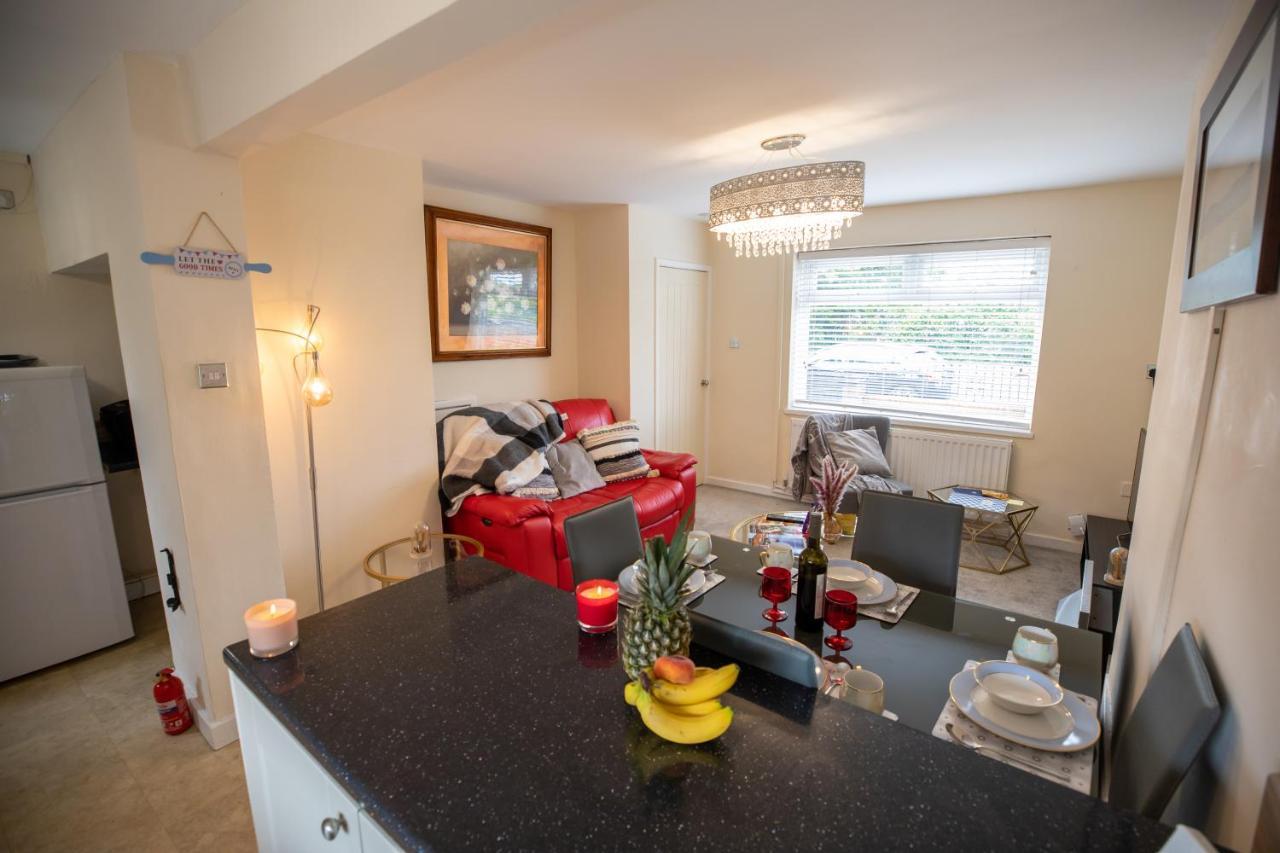 Og Stays Ii- 3Bedroom House Near Nissan & Stadium, Free Parking Съндърланд Екстериор снимка