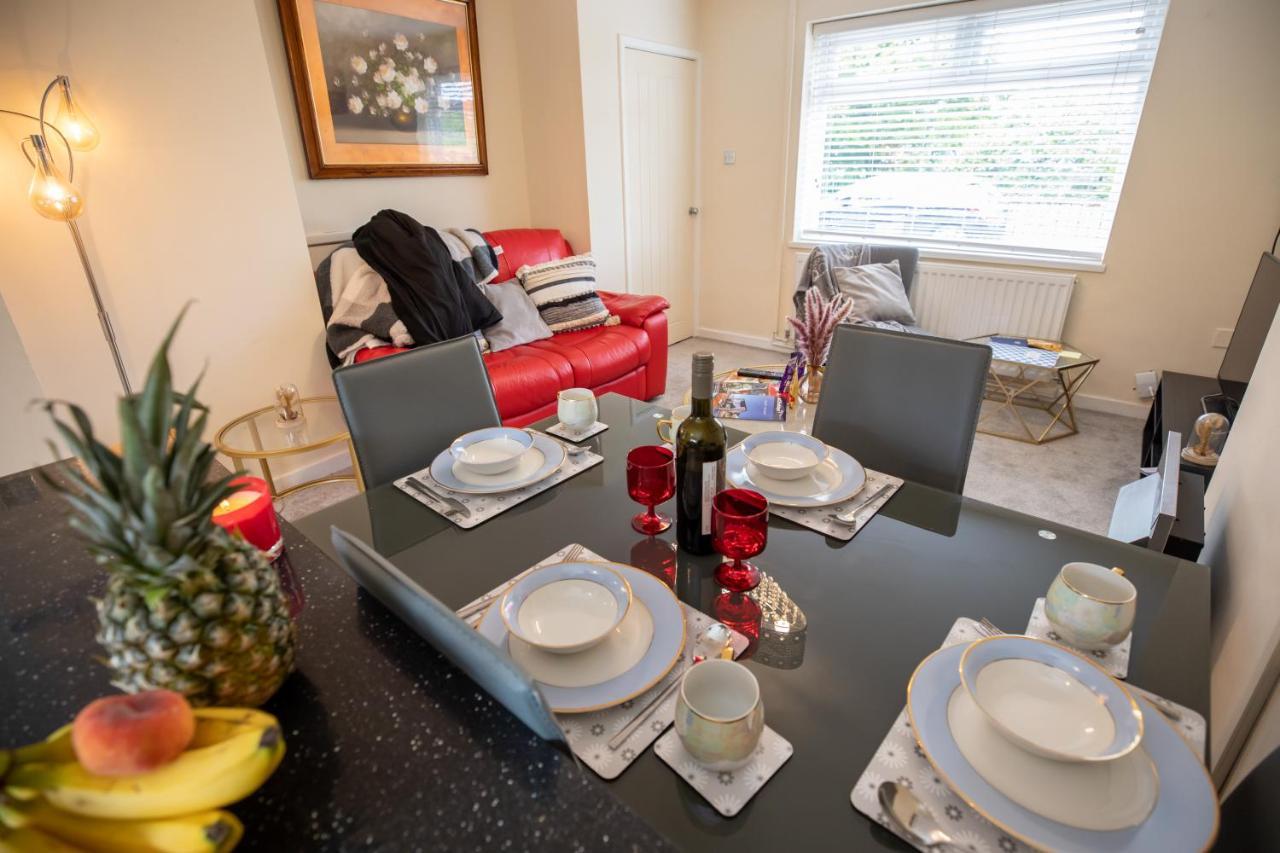 Og Stays Ii- 3Bedroom House Near Nissan & Stadium, Free Parking Съндърланд Екстериор снимка