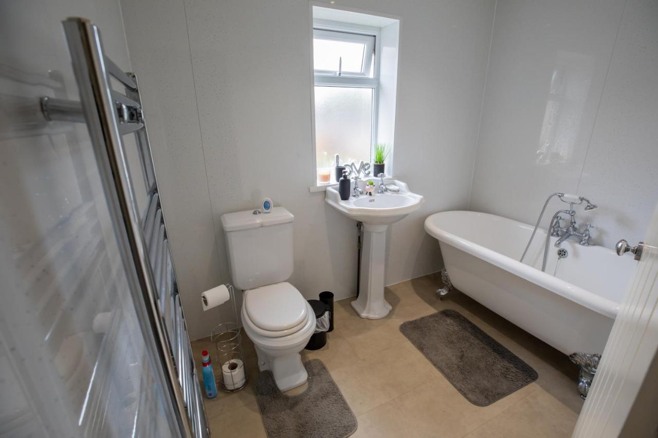 Og Stays Ii- 3Bedroom House Near Nissan & Stadium, Free Parking Съндърланд Екстериор снимка