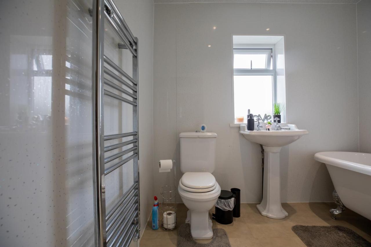 Og Stays Ii- 3Bedroom House Near Nissan & Stadium, Free Parking Съндърланд Екстериор снимка