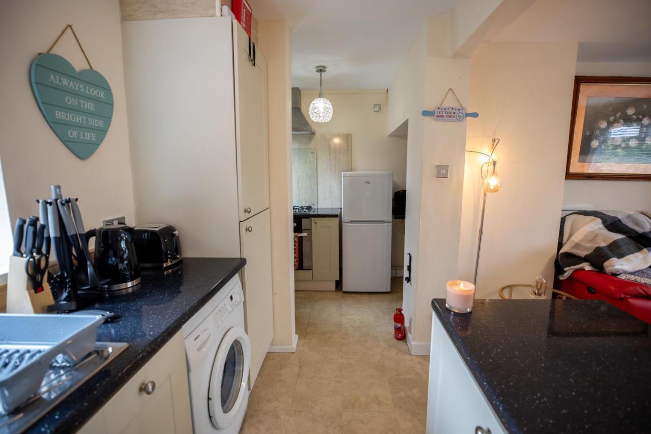 Og Stays Ii- 3Bedroom House Near Nissan & Stadium, Free Parking Съндърланд Екстериор снимка