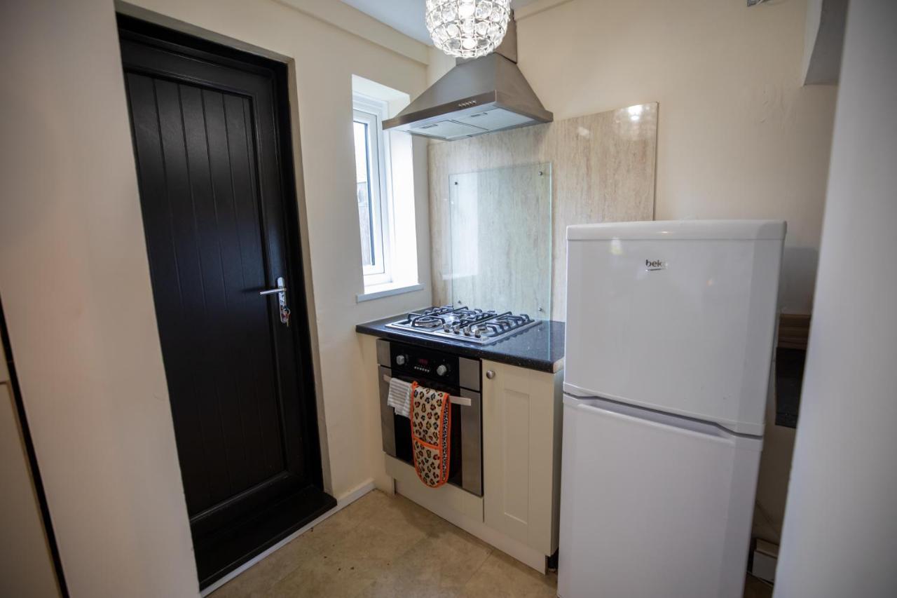 Og Stays Ii- 3Bedroom House Near Nissan & Stadium, Free Parking Съндърланд Екстериор снимка